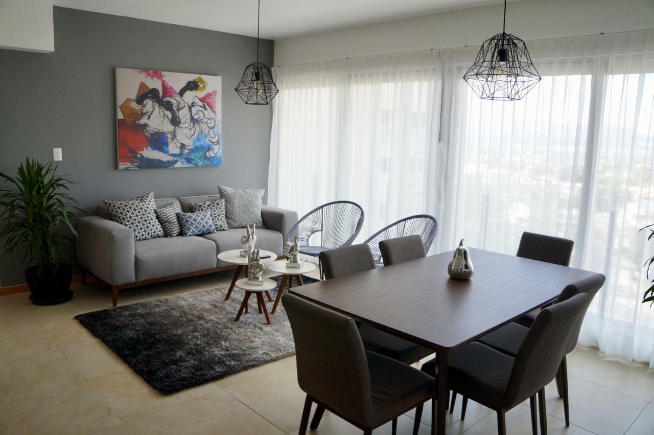 Metropolitan Suites Zapopan Eksteriør bilde