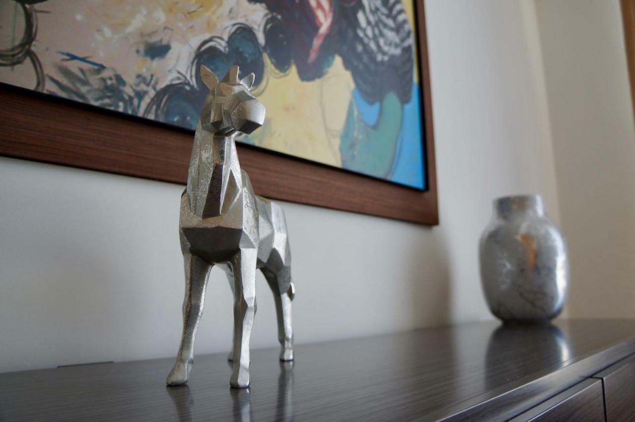 Metropolitan Suites Zapopan Eksteriør bilde