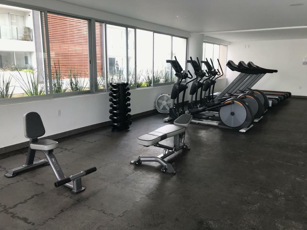Metropolitan Suites Zapopan Eksteriør bilde